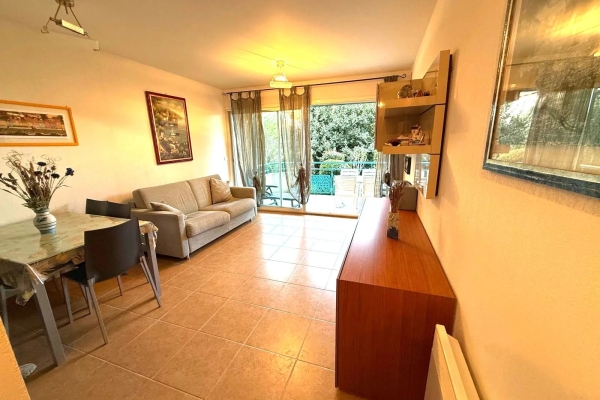 Appartement de luxe à vendre à Roquebrune-Cap-Martin, 190 000 €, Photo 1