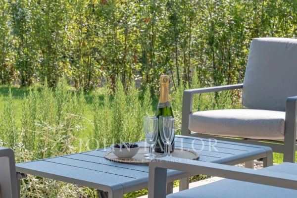 Maison de luxe à louer à Valbonne, 10 000 €, Photo 2