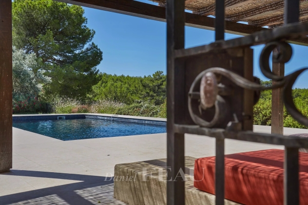 Luxury House for sale in Aix-en-Provence, 2 310 000 €, Photo 1