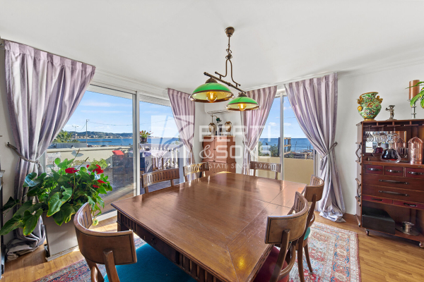 Appartement de luxe à vendre à Mandelieu-la-Napoule, 980 000 €, Photo 2
