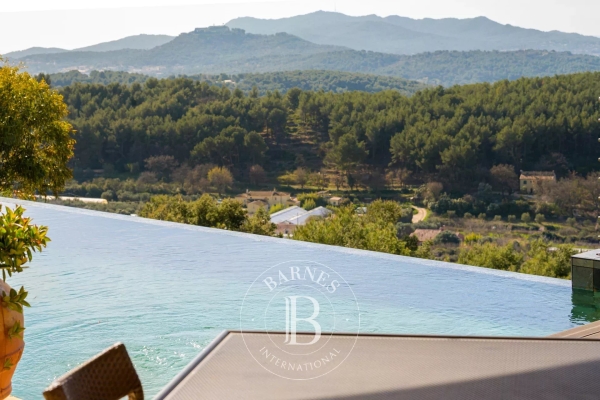 Maison de luxe à vendre à Sanary-sur-Mer, 2 650 000 €, Photo 5