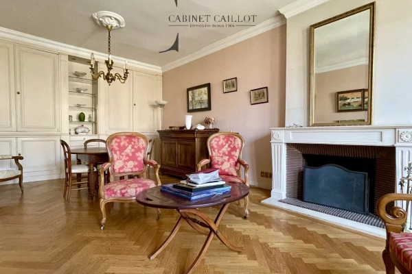 Maison de luxe à vendre à Saintes, 420 000 €, Photo 2