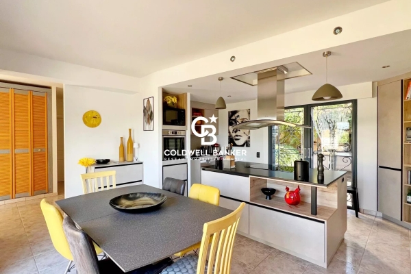 Luxury House for sale in Saint-Raphaël, 1 250 000 €, Photo 5