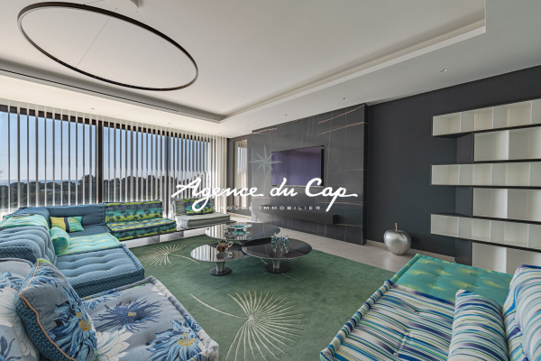 Luxury House for sale in Saint-Raphaël, 3 490 000 €, Photo 2