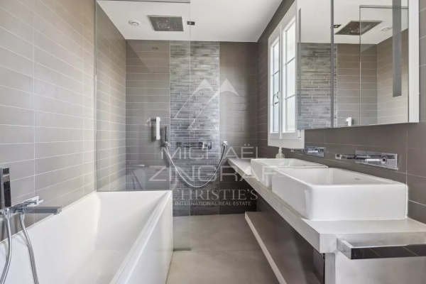 Maison de luxe à vendre à Grasse, 895 000 €, Photo 6