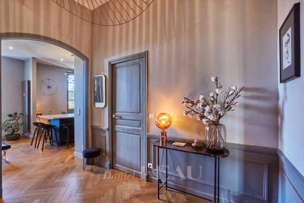 Luxury Apartment for sale in Aix-en-Provence, 868 000 €, Photo 3