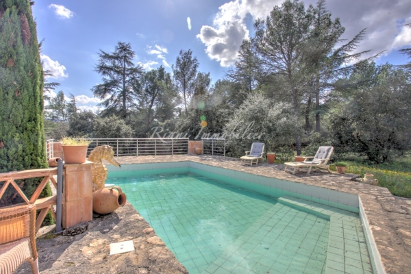 Luxury House for sale in Cabrières-d'Avignon, 595 000 €, Photo 4