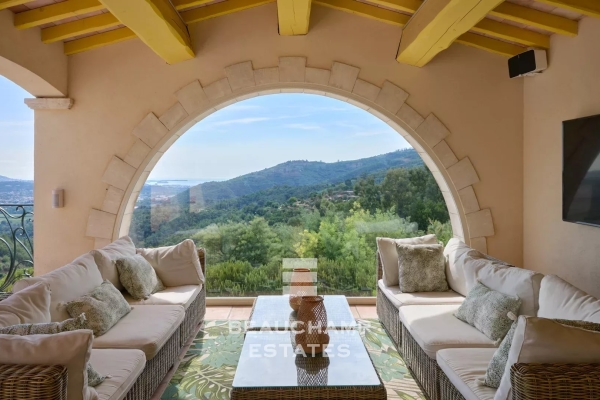Maison de luxe à vendre à Mandelieu-la-Napoule, 2 250 000 €, Photo 4