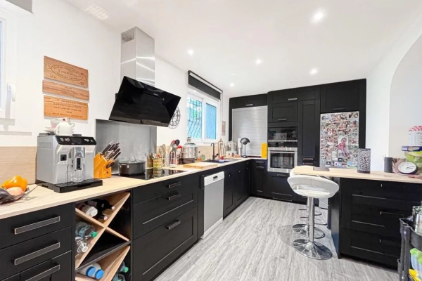 Maison de luxe à vendre à Le Rouret, 779 000 €, Photo 7