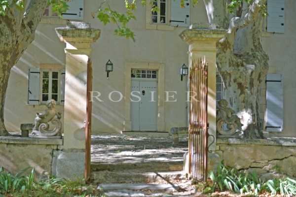 Luxury House for sale in Gordes, 2 395 000 €, Photo 3