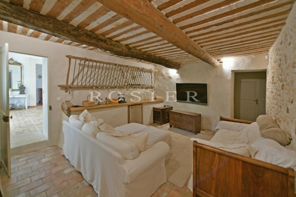 Luxury House for sale in Gordes, 2 395 000 €, Photo 5