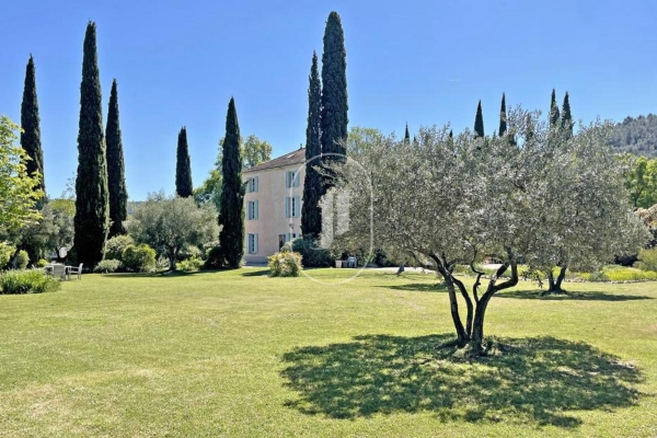Maison de luxe à vendre à Salernes, 1 250 000 €, Photo 2
