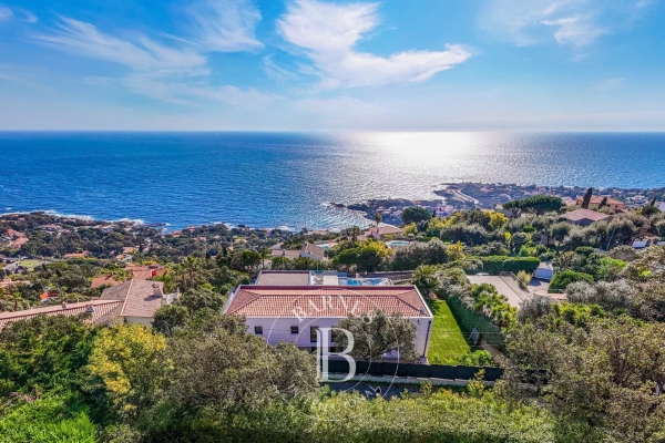 Luxury House for sale in Les Issambres, 5 850 000 €, Photo 2