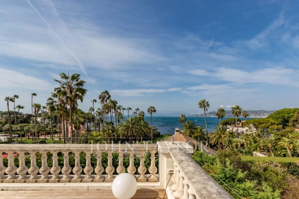 Maison de luxe à vendre à Antibes, 4 850 000 €, Photo 3