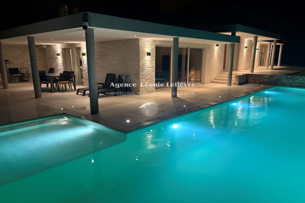 Maison de luxe à vendre à Les Issambres, 1 830 000 €, Photo 4