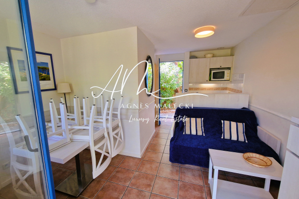 Appartement de luxe à vendre à Le Lavandou, 215 000 €, Photo 4