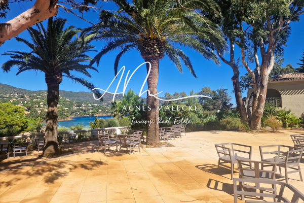 Appartement de luxe à vendre à Le Lavandou, 215 000 €, Photo 5