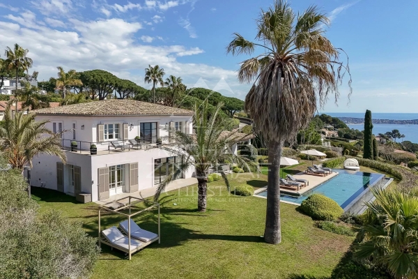Maison de luxe à louer à Vallauris, 30 000 €, Photo 1