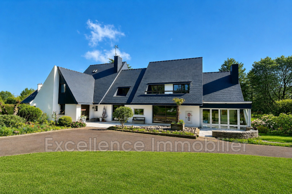 Maison de luxe à vendre à Loudéac, 460 000 €, Photo 1