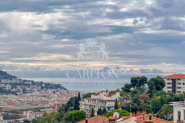 Luxury Apartment for sale in Nice, 650 000 €, Photo 2