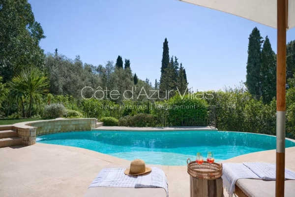 Luxury House for sale in Mougins, 2 600 000 €, Photo 2