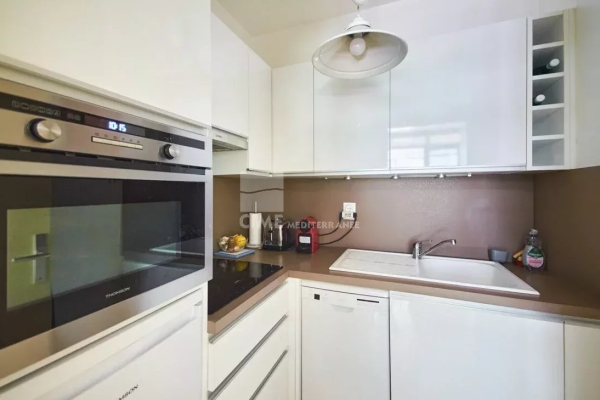 Luxury Apartment for sale in Cannes, 560 000 €, Photo 4