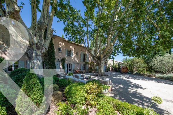 Maison de luxe à vendre à Paradou, 1 995 000 €, Photo 2