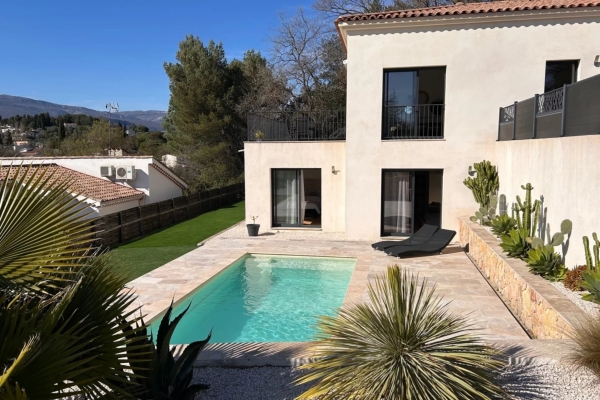 Maison de luxe à vendre à Valbonne, 1 470 000 €, Photo 1
