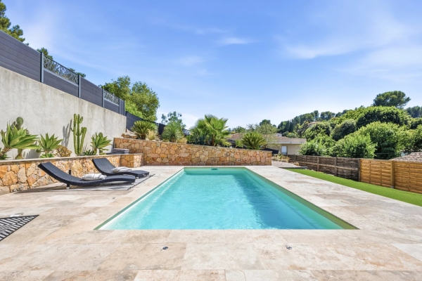 Luxury House for sale in Valbonne, 1 470 000 €, Photo 1