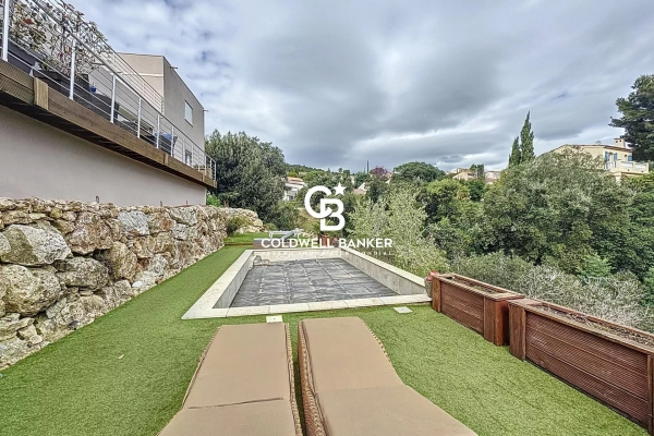Luxury House for sale in Saint-Aygulf, 975 000 €, Photo 4