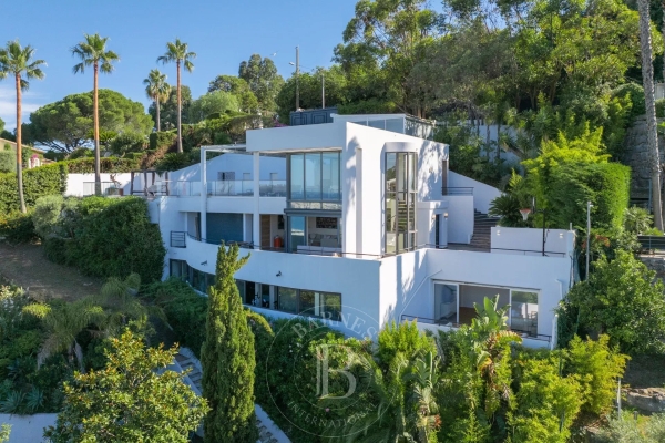 Luxury House for rental in Cannes, 19 000 €, Photo 1