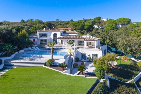 Maison de luxe à vendre à Grimaud, 3 950 000 €, Photo 1