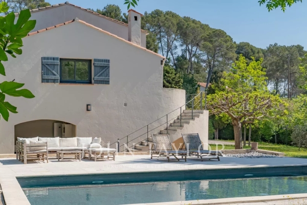 Maison de luxe à vendre à Mougins, 1 950 000 €, Photo 3