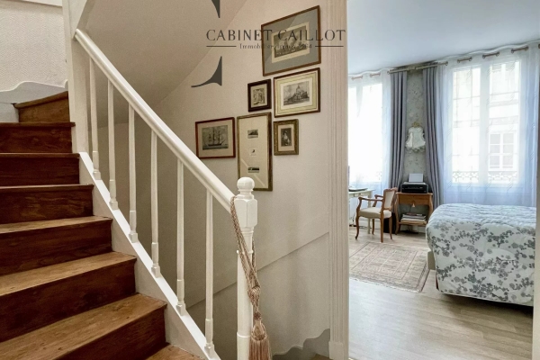Maison de luxe à vendre à Saintes, 240 000 €, Photo 7