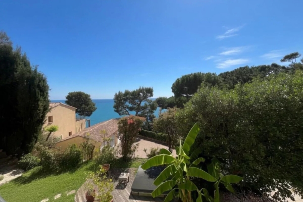 Luxury House for sale in Èze, 1 280 000 €, Photo 1