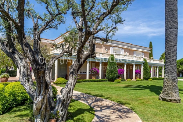 Luxury House for sale in Cap d'Antibes, 28 000 000 €, Photo 2