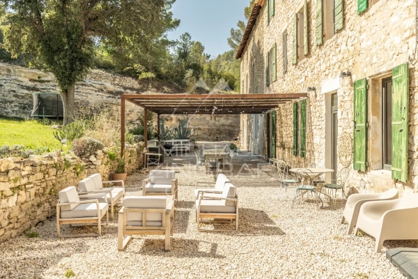 Maison de luxe à vendre à L Isle-sur-La-Sorgue, 1 790 000 €, Photo 1
