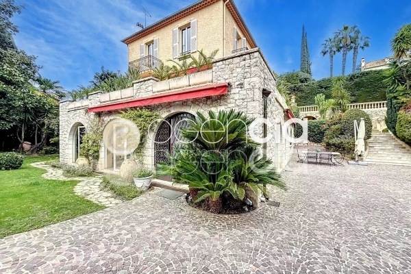 Maison de luxe à vendre à Le Cannet, 1 990 000 €