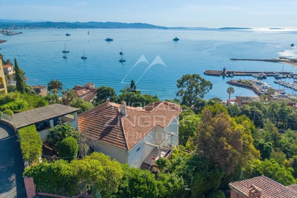 Luxury House for sale in Théoule-sur-Mer, 2 290 000 €, Photo 1