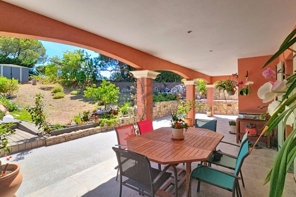 Maison de luxe à vendre à Fréjus, 699 000 €, Photo 5