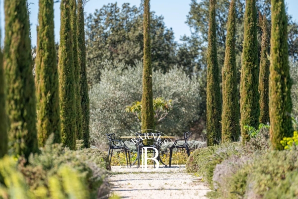 Luxury House for sale in Gordes, 2 480 000 €, Photo 6
