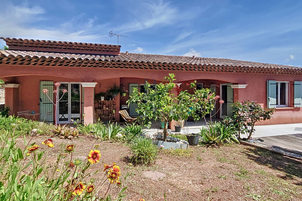 Maison de luxe à vendre à Fréjus, 749 000 €, Photo 7