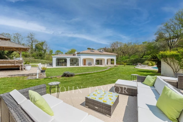 Maison de luxe à vendre à Opio, 1 995 000 €, Photo 1