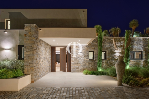 Luxury House for sale in Grimaud, 6 800 000 €, Photo 2