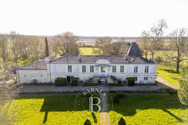 Maison de luxe à vendre à Fronsac, 1 575 000 €, Photo 4