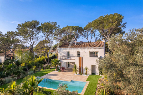 Luxury House for sale in Saint-Raphaël, 1 395 000 €, Photo 1