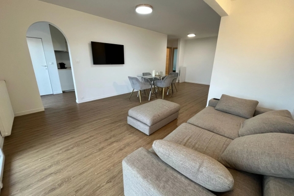 Appartement de luxe à vendre à Le Golfe Juan, 295 000 €, Photo 2