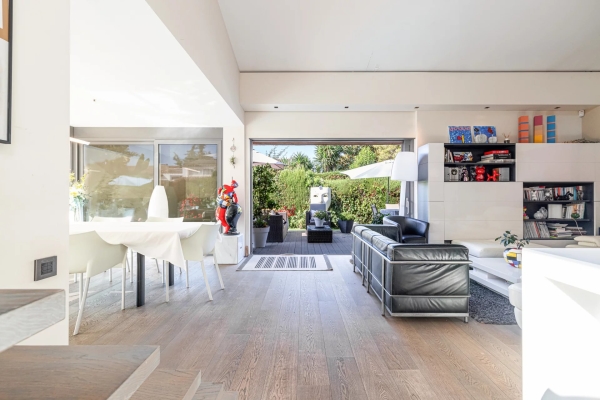 Maison de luxe à vendre à Saint-Jean-Cap-Ferrat, 2 850 000 €, Photo 2