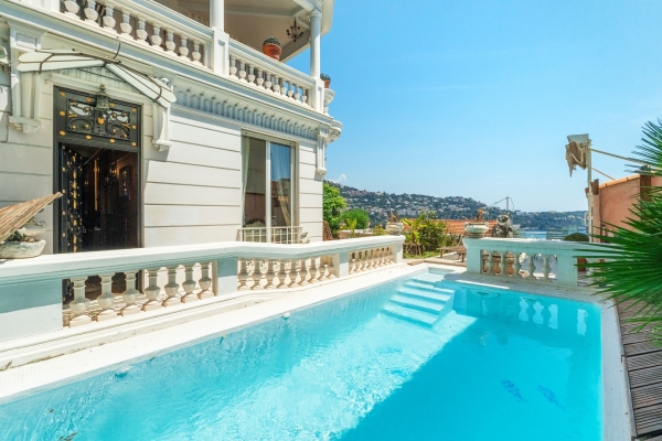 Maison de luxe à vendre à Roquebrune-Cap-Martin, 4 900 000 €, Photo 1