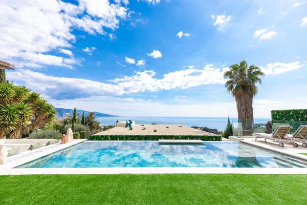 Luxury House for sale in Roquebrune-Cap-Martin, 7 500 000 €, Photo 1